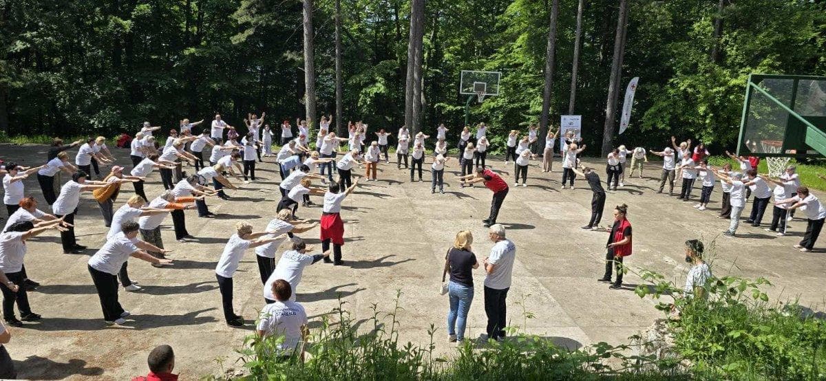 Učesnici programa Crvenog krsta na Majevici