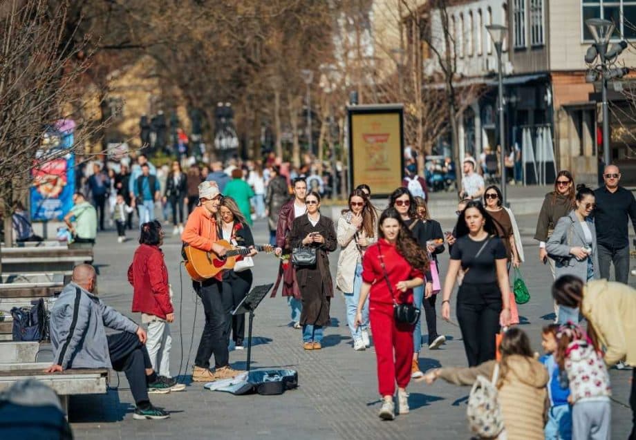 Sunčan dan u centru grada